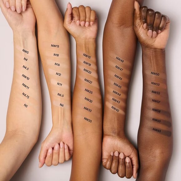 Mac Cosmetics Studio Fix Powder Plus Foundation NW30 Shade - Picture 2 of 7